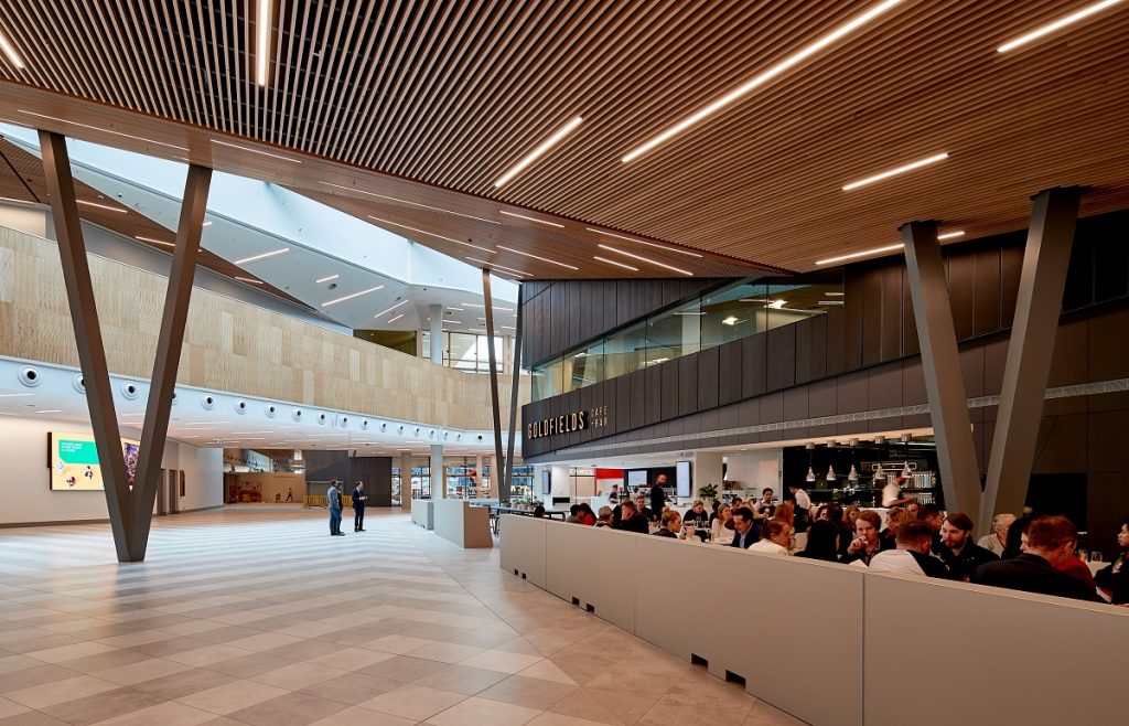 MCEC_GoodWood_ASH_Sculptform_PeterBennetts_resize3