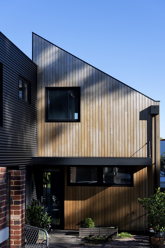 IronAsh_Claremont House_Leanhaus_resize 2