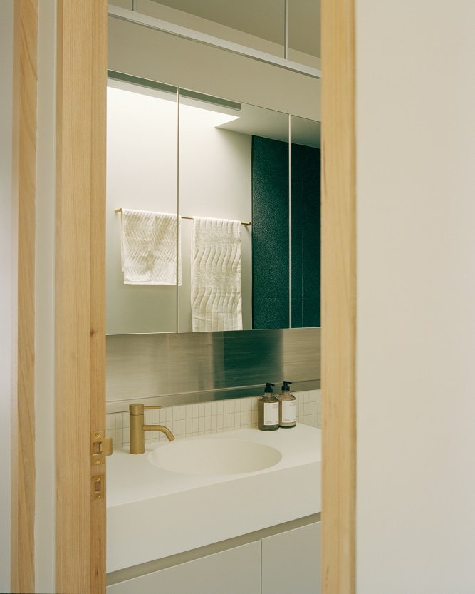 388BarklySt_ASH_GoodWood_Windows_Breathe_resize4