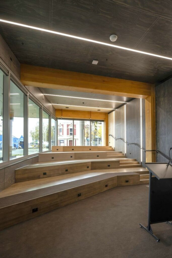 Galkangu - Bendigo GovHub featuring ASH's MASSLAM. Photo credit: Ned Meldrum Internal look at the completed Galkangu Bendigo GovHub in Victoria, featuring MASSLAM (mass timber) columns and beams.