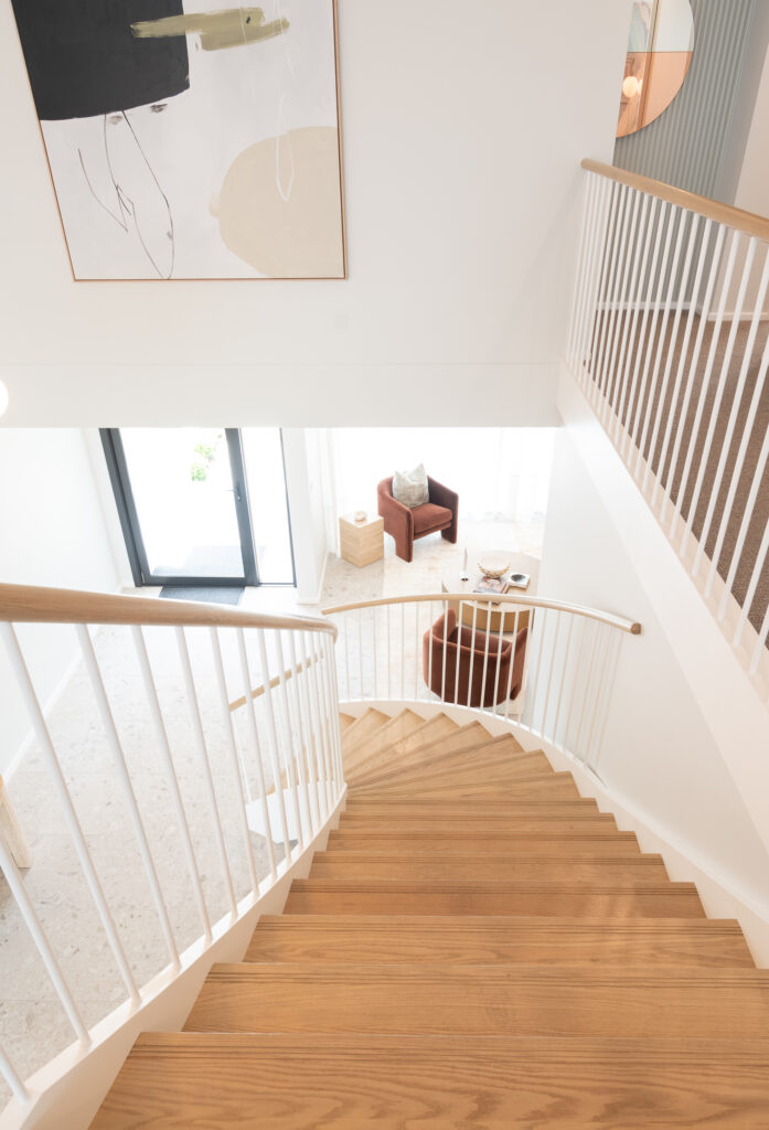 Glacial Oak staircase by Genneral Staircase