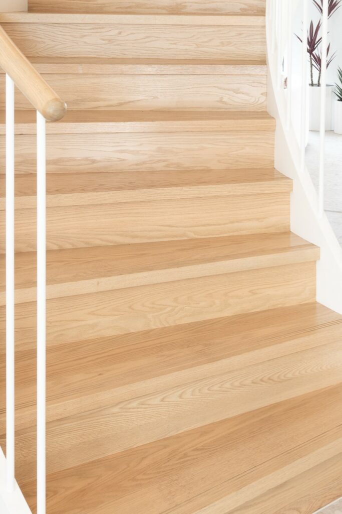 Glacial Oak staircase by Genneral Staircase