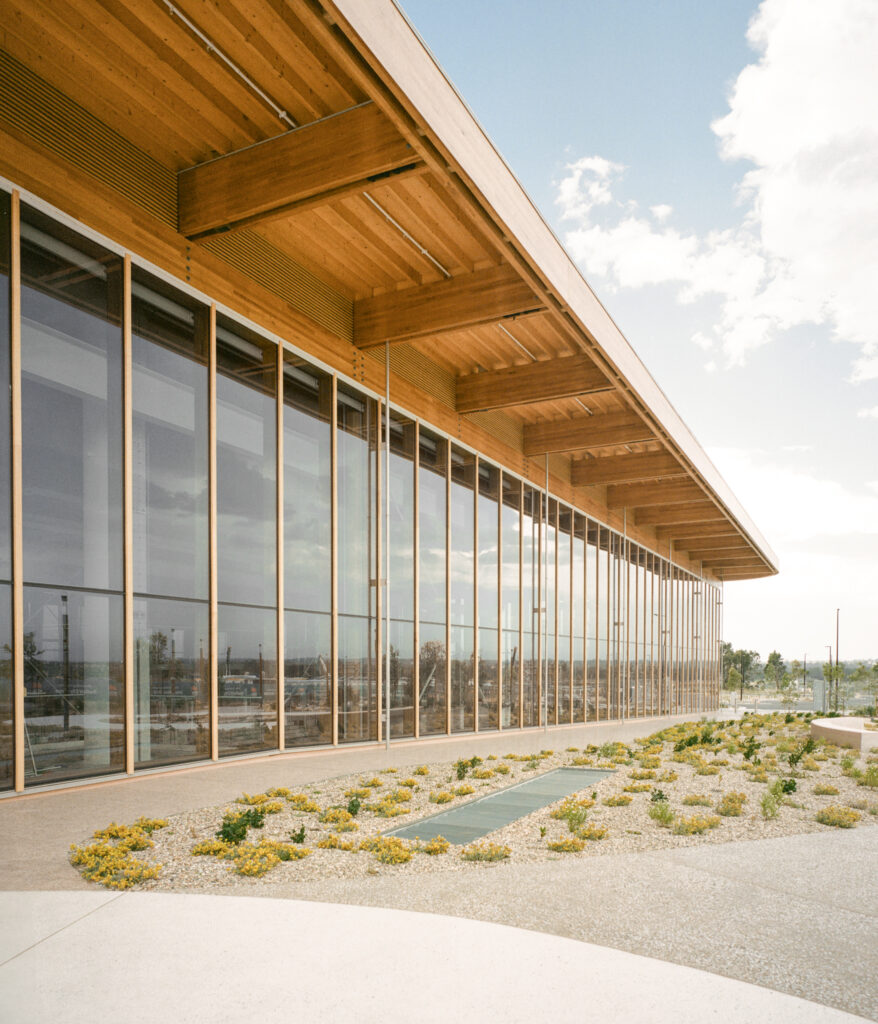Advanced Manufacturing Readiness Facility First Building in Bradfield, NSW incorporates ASH's glulam mass timber solution, MASSLAM. Photo: Vinchy Wu
