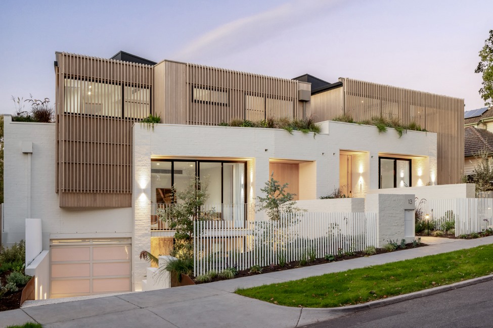 External facade of Denman Avenue by Orbis Constructions featuring ASH's IronOak hardwood timber cladding and battens.