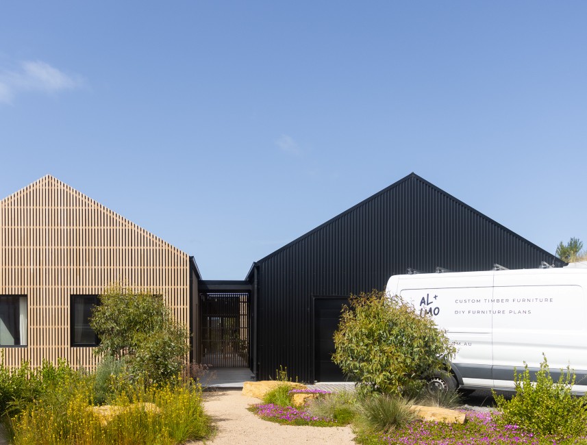 IronOak battens at The Good Day House by Al + Imo