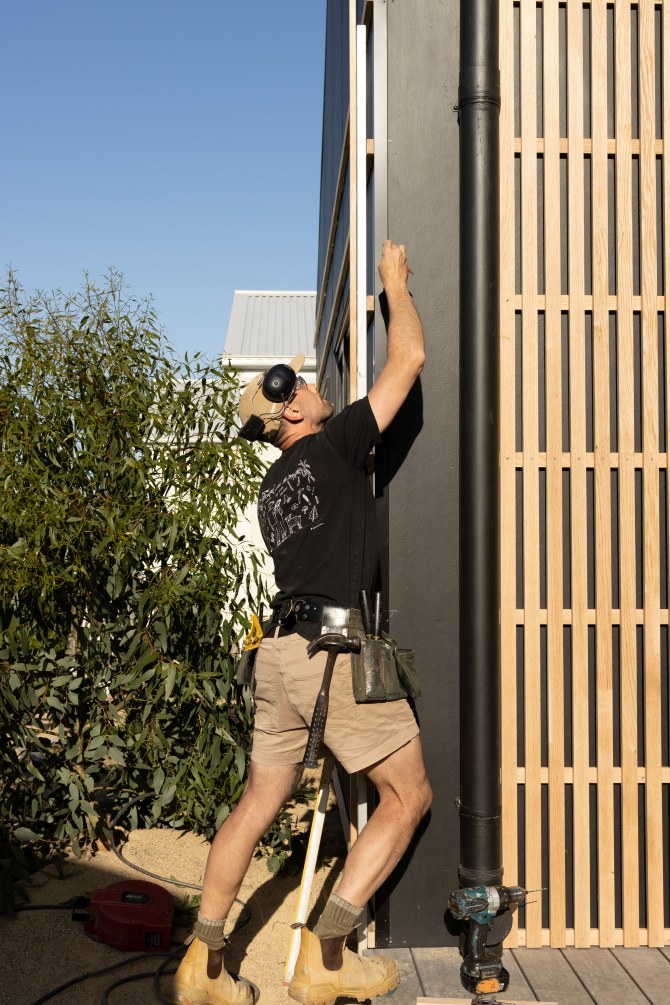 IronOak battens at The Good Day House by Al + Imo