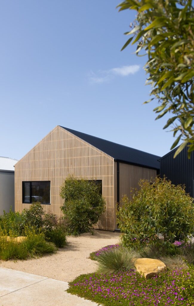 IronOak battens at The Good Day House by Al + Imo