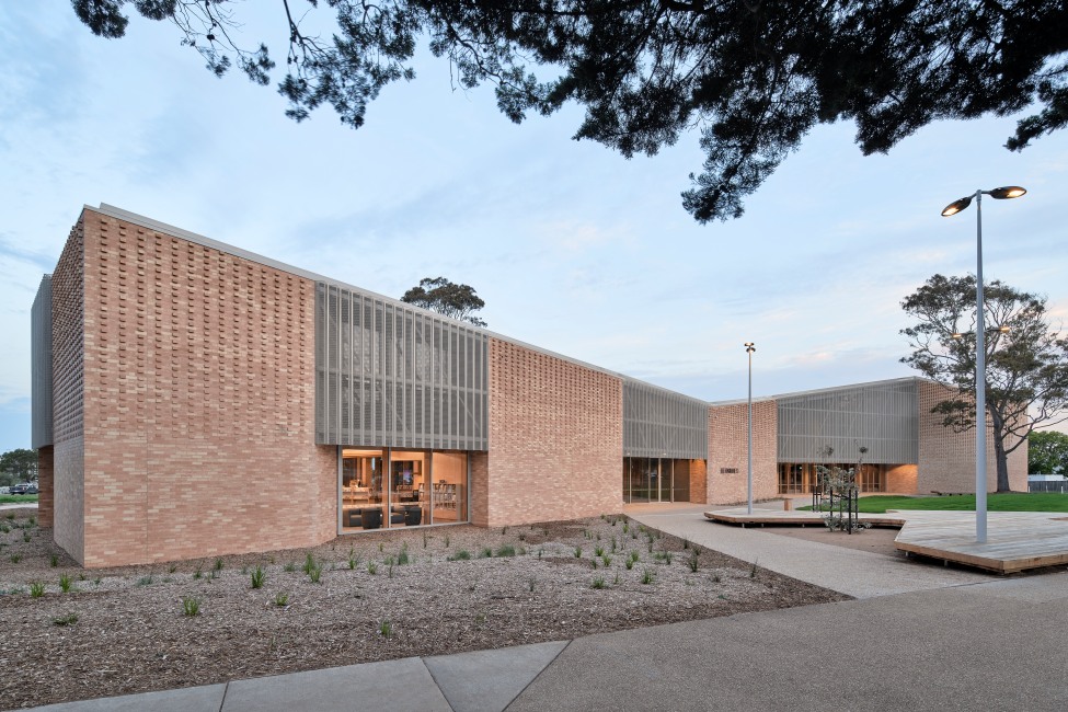 Berninneit Cultural and Community Centre in Cowes, Victoria featuring ASH's mass timber columns and beams.