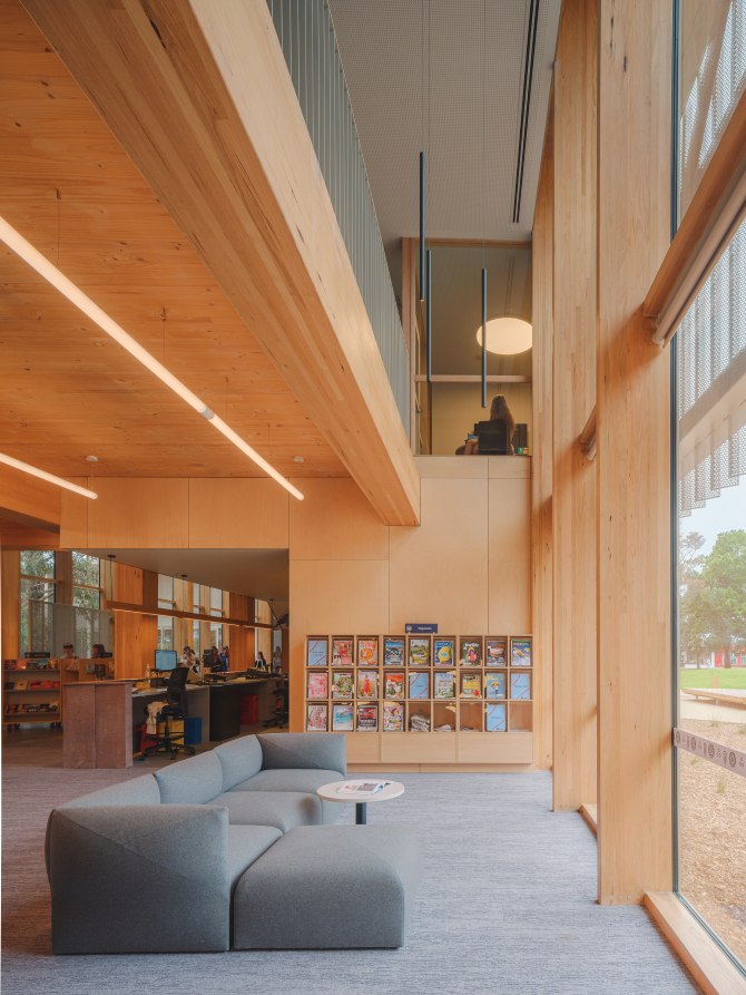 Berninneit Cultural and Community Centre in Cowes, Victoria featuring ASH's mass timber columns and beams.