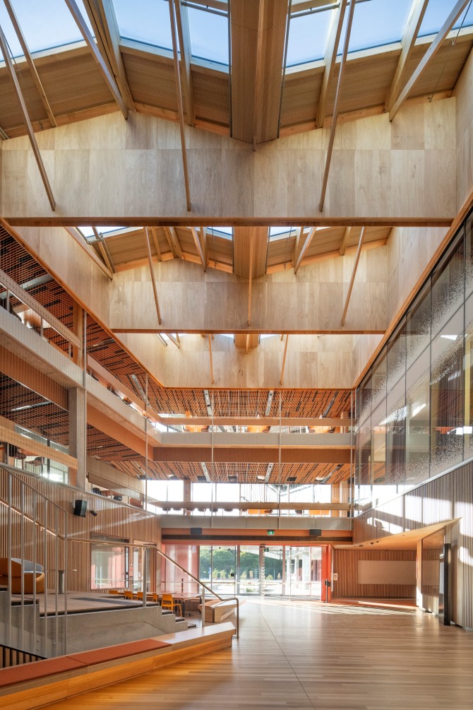 UTAS The Shed featuring Plantation Oak MASSLAM (mass timber from ASH).