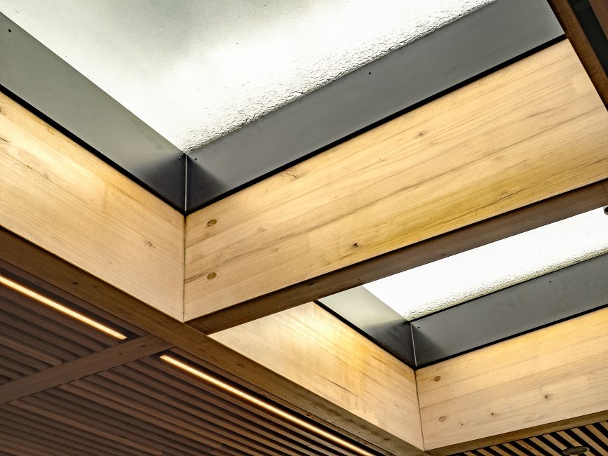 Karralyka Theatre in Ringwood has a new foyer featuring Plantation Oak mass timber and external battens.