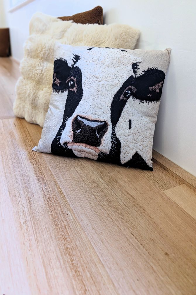 The Cowwarr Hotel in regional Victoria, has new owners and a fresh new renovation. Featuring ASH Australian Oak and IronAsh hardwood including lining, cladding, custom mouldings, DAR and sawn, picnic tables, handrails, table and bench tops.